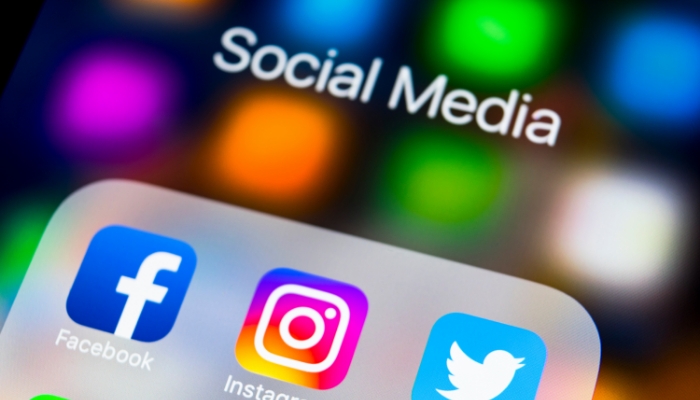 Social Media Apps auf Handybildschirm
