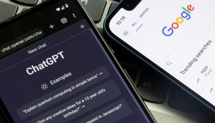 Handys mit ChatGPT und Google